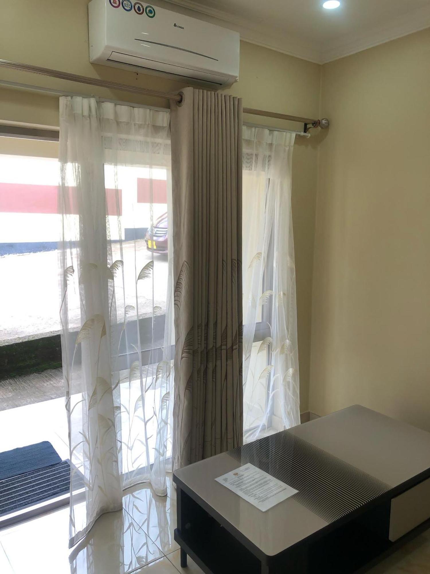 Travelodge Blantyre Kültér fotó