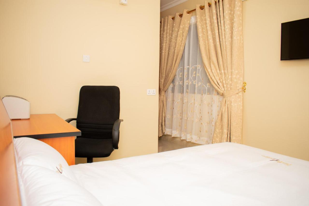 Travelodge Blantyre Kültér fotó